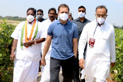 Amid political crisis, Rahul Gandhi lands in Puducherry Amid political crisis, Rahul Gandhi lands in Puducherry
