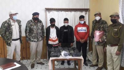 Myanmar bound drugs worth Rs 14 cr seized in Manipur, 3 held Myanmar bound drugs worth Rs 14 cr seized in Manipur, 3 held