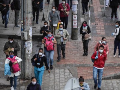 Colombia's Covid-19 vaccination drive kicks off in major cities Colombia's Covid-19 vaccination drive kicks off in major cities