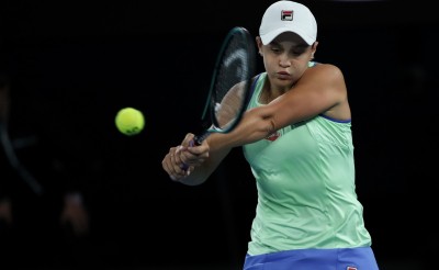 Aus Open: Top-ranked Barty stunned by Muchova in quarter-finals Aus Open: Top-ranked Barty stunned by Muchova in quarter-finals