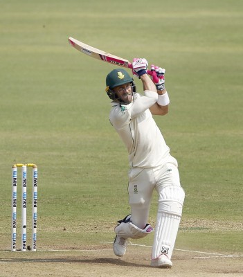 du Plessis retires from Test cricket, shifts focus to T20s du Plessis retires from Test cricket, shifts focus to T20s