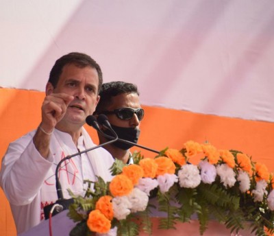 Corporates will grab Rs 80 lakh cr agribusiness: Rahul on farm laws Corporates will grab Rs 80 lakh cr agribusiness: Rahul on farm laws