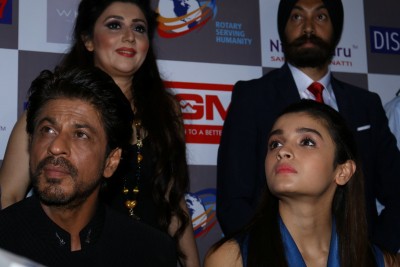 SRK's production 'Darlings', starring Alia Bhatt, to go on floors SRK's production 'Darlings', starring Alia Bhatt, to go on floors