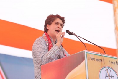 Mathura knows how to break people's arrogance: Priyanka Mathura knows how to break people's arrogance: Priyanka