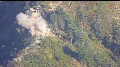 Pak violates ceasefire on LoC in J&K's Kupwara Pak violates ceasefire on LoC in J&K's Kupwara