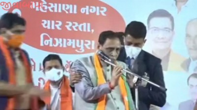 Gujarat CM collapses at rally, in hospital for observation