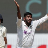 1st Test: England reach 119/5 at Tea, take lead past 350
