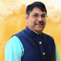 Raje attends BJP core group meeting for first time with Poonia as party prez