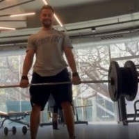 Kunal Kemmu deadlifts 150 kilos of weights