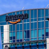 Amazon moves SC against Future-Reliance Retail deal