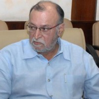 Delhi LG for 'aggressive campaign' against vaccination hesitancy