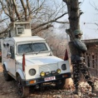 Encounter breaks out in Shopian district