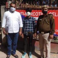 Drug peddler held with heroin worth 25 lakhs