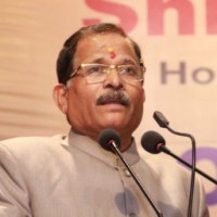 Union MoS Defence Shripad Naik discharged a month after road accident
