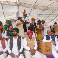 Farmer leaders to bring down language barriers with subtitles