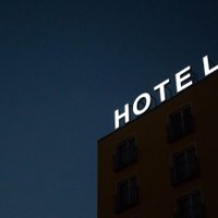 Hotel staff in 5 Thai tourist spots among vax priority group