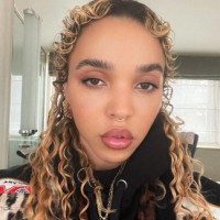 Shia LaBeouf's apology reminds FKA Twigs of gaslighting she faced with him