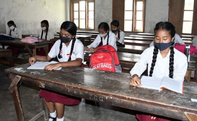 K'taka students insisting on hijab likely to miss exams K'taka students insisting on hijab likely to miss exams