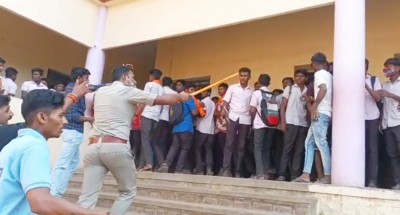 Hijab row: Tense situation continues in K'taka, 15 held for violence Hijab row: Tense situation continues in K'taka, 15 held for violence