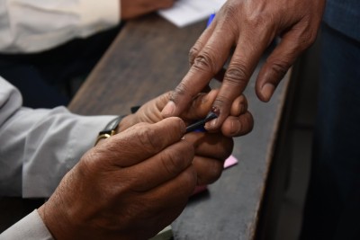 Voters conduct written test of Sarpanch candidates in Odisha village