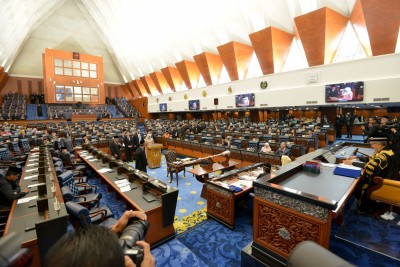 Malaysia's parliament convenes with eye on Covid-19, economic recovery Malaysia's parliament convenes with eye on Covid-19, economic recovery