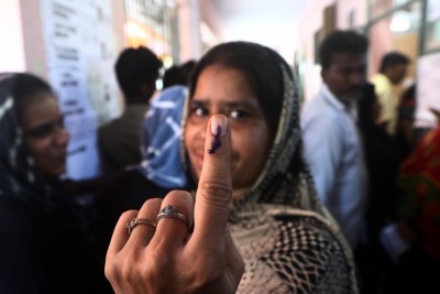 DMK maintains lead in urban polls, makes inroads into western Tamil Nadu DMK maintains lead in urban polls, makes inroads into western Tamil Nadu