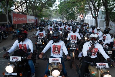 60 fans of Vikram take out motorcycle rally to celebrate 'Mahaan', his 60th film
