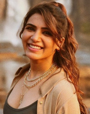 12 years in industry, Samantha describes her fans as most loyal people in world