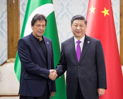 Imran Khan offers 'role in resolving' US, China dispute Imran Khan offers 'role in resolving' US, China dispute