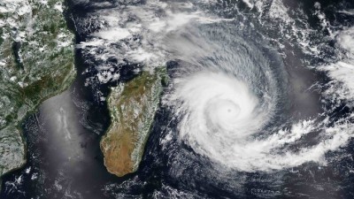 Cyclone warning issued for Australia's Northern Territory Cyclone warning issued for Australia's Northern Territory
