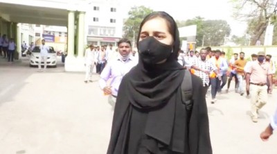 Hijab row: RSS Muslim wing supports K'taka girl, says 'purdah' part of Indian culture Hijab row: RSS Muslim wing supports K'taka girl, says 'purdah' part of Indian culture