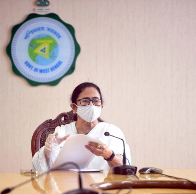 Mamata to hold emergency meeting at her Kalighat residence Mamata to hold emergency meeting at her Kalighat residence