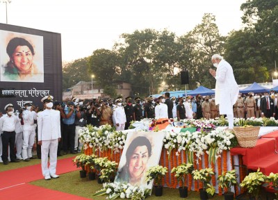 PM Modi pays last respects to his 'Badi Didi'