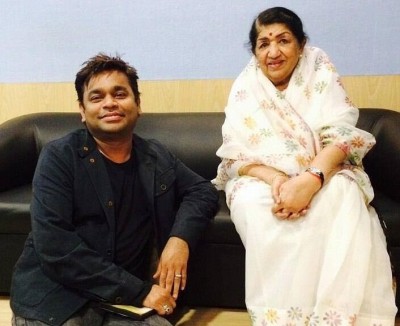 A.R. Rahman's picture with terse tweet speaks a thousand words