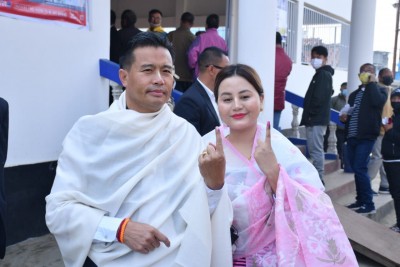 Voting begins for 1st phase of Manipur Assembly polls Voting begins for 1st phase of Manipur Assembly polls