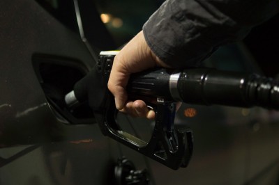 Gasoline price in Israel to reach 8-yr high Gasoline price in Israel to reach 8-yr high
