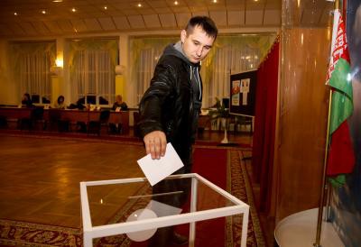 Voting begins for referendum on amending Belarus constitution Voting begins for referendum on amending Belarus constitution