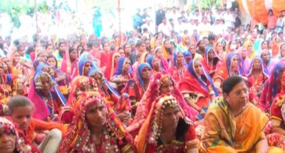 From Parliament to Panchayat, women reaching new heights in different fields: Modi From Parliament to Panchayat, women reaching new heights in different fields: Modi