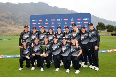 India Women lose one-off T20I to New Zealand by 18 runs India Women lose one-off T20I to New Zealand by 18 runs