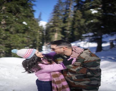 Arjun Kanungo, Aditi Sharma gear up for new song 'Baha Le Jaa' Arjun Kanungo, Aditi Sharma gear up for new song 'Baha Le Jaa'
