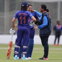 Smriti Mandhana stable after being struck on the head in warm-up game against South Africa