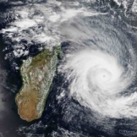 Cyclone warning issued for Australia's Northern Territory