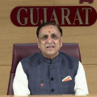 Former Gujarat CM Vijay Rupani sends legal notices to Congress leaders