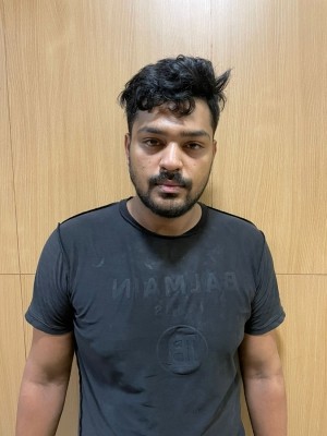 Drug addict who used to steal from rly stn waiting room held Drug addict who used to steal from rly stn waiting room held