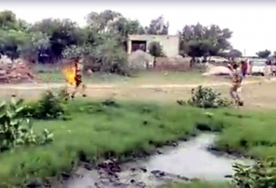 R'than seer who attempted self-immolation shifted to Delhi hospital R'than seer who attempted self-immolation shifted to Delhi hospital