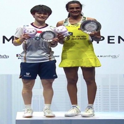 PV Sindhu clinches Singapore Open title after beating Wang Zhi Yi PV Sindhu clinches Singapore Open title after beating Wang Zhi Yi