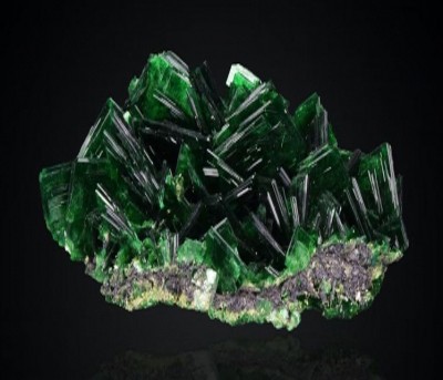 15-year study details origins, diversity of every known mineral 15-year study details origins, diversity of every known mineral