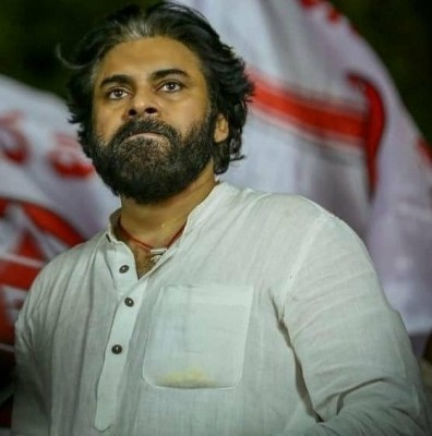 Pawan Kalyan trends on Twitter after he alters profile photo