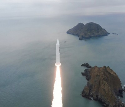 Controlling rocket re-entries from space imperative to cut human risks: Study Controlling rocket re-entries from space imperative to cut human risks: Study