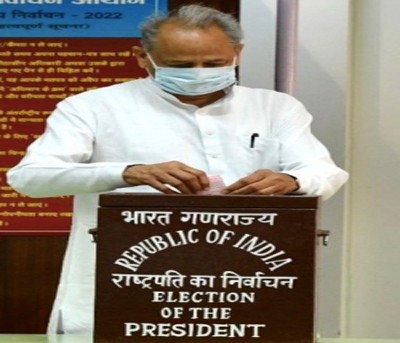 Happy coincidence that LS, RS speakers will be from Rajasthan for first time: Gehlot Happy coincidence that LS, RS speakers will be from Rajasthan for first time: Gehlot